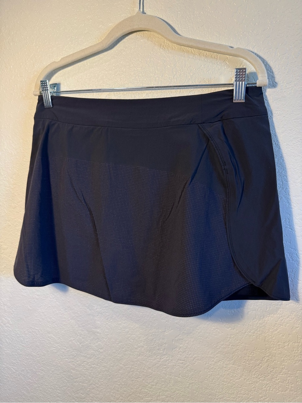 Outdoor Voices Black Nylon Stretch Pull On Mini Athletic Skirt with Liner Size L